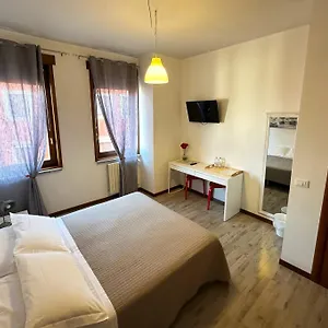 Casa Di Lucia 2*, Verona Italy